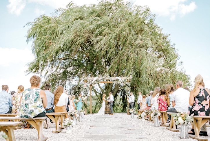 the willow creek barn wedding and event venue