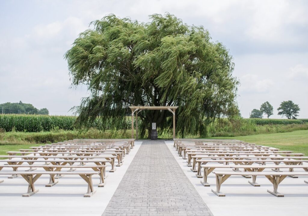 the willow creek barn wedding and event venue