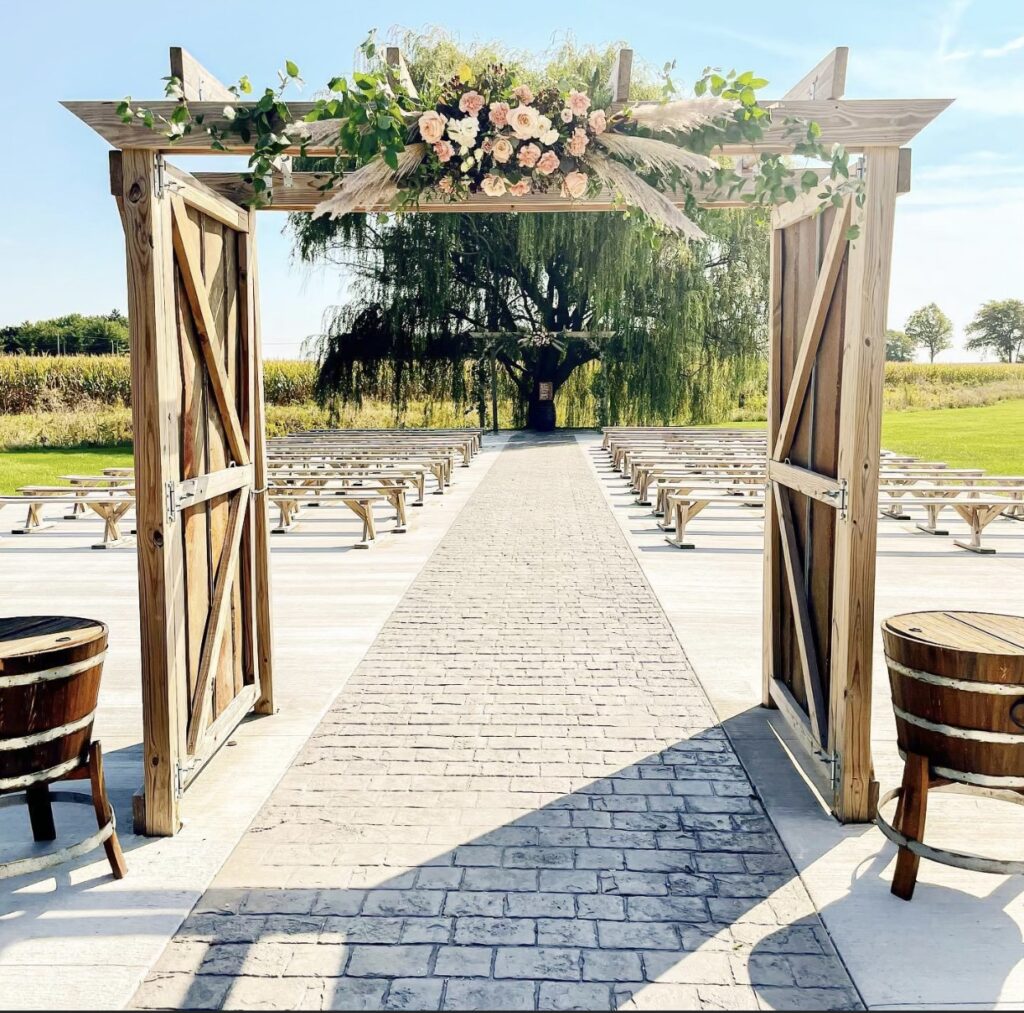 the willow creek barn wedding and event venue